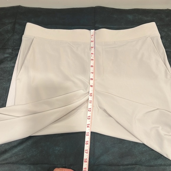 🔥Athleta Cream Brooklyn Ankle Pants🔥 - Picture 4 of 8